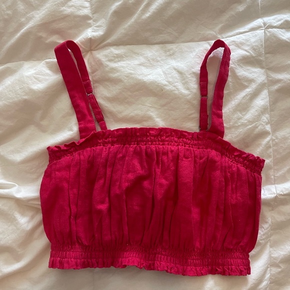 Abercrombie and Fitch pink linen blended crop top - Picture 2 of 5